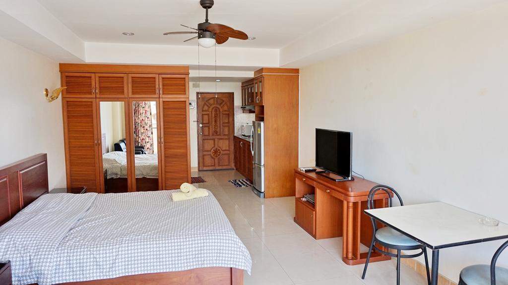 Yensabai Condotel Pattaya Eksteriør billede