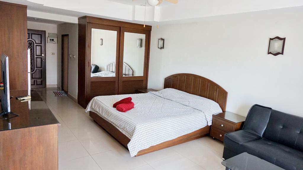 Yensabai Condotel Pattaya Eksteriør billede