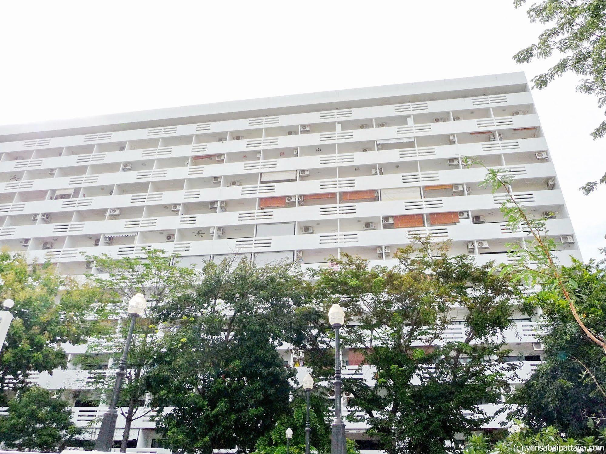 Yensabai Condotel Pattaya Eksteriør billede